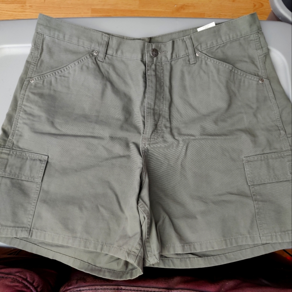 Riders by Lee size 18W cargo shorts